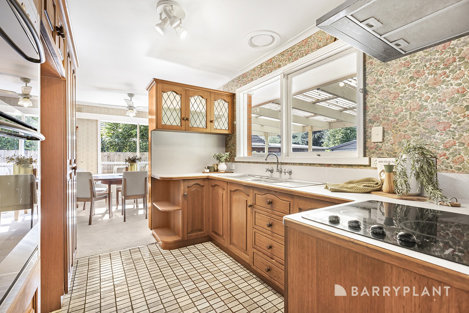 16 Walker Road, Montrose, VIC 3765, Montrose - Thumbnail 3