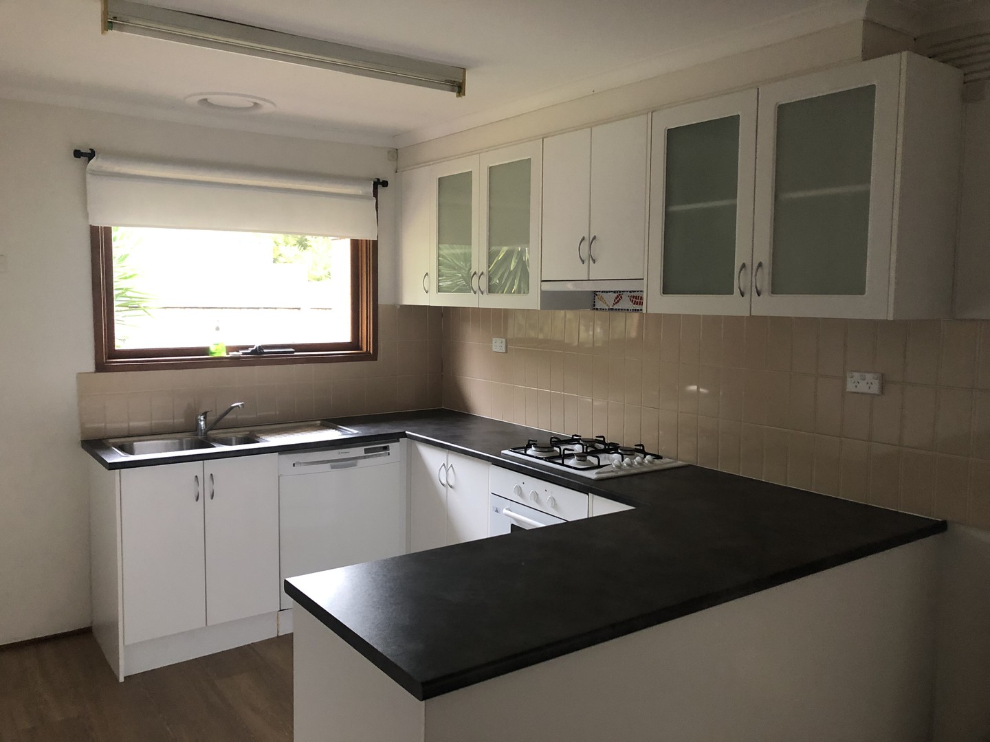16 Warrenwood Close, Ferntree Gully, VIC 3156, Ferntree Gully - Thumbnail 2