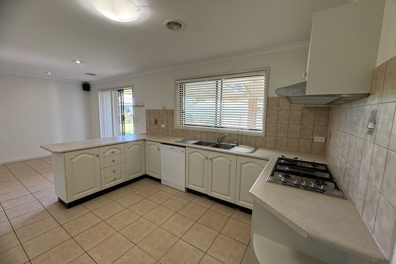 16 Washington Drive, Mildura, VIC 3500 - Thumbnail 1 - 08/04/2026