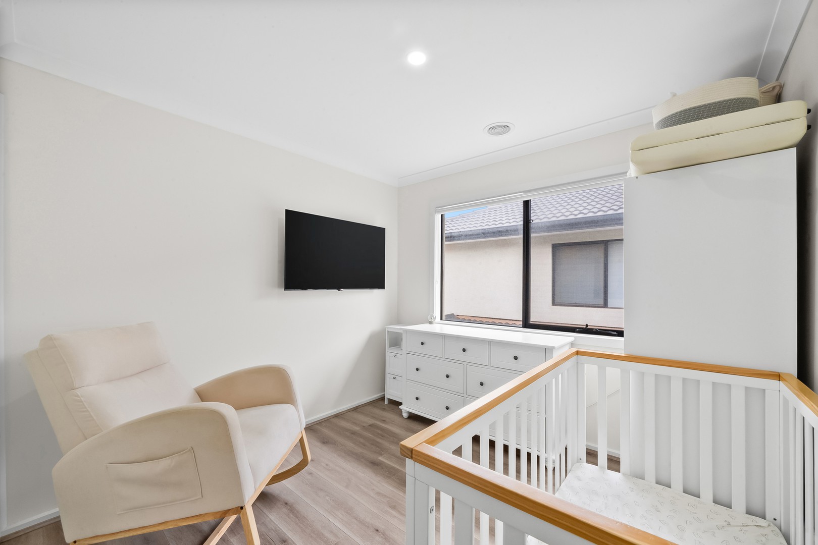 16 Wattleseed Drive, Fraser Rise, VIC 3336, Fraser Rise - Thumbnail 6