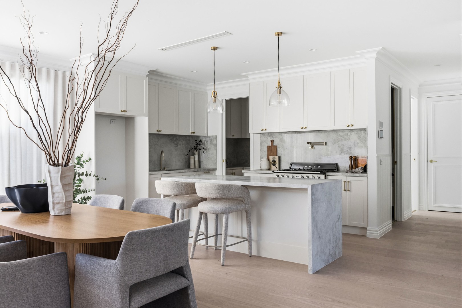 16 Willett Avenue, Oak Park, VIC 3046 - Thumbnail 2 - 23/04/2026