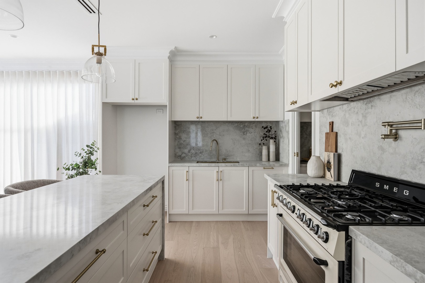 16 Willett Avenue, Oak Park, VIC 3046, Oak Park - Thumbnail 4