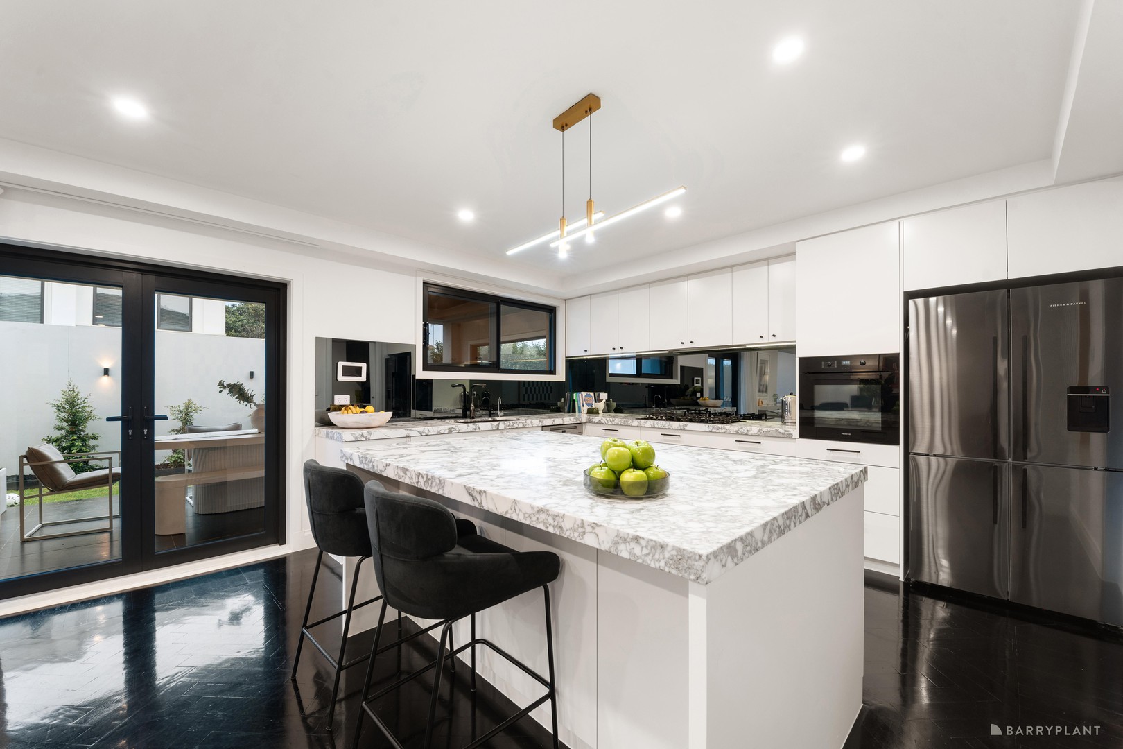 16 Yarraleen Place, Bulleen, VIC 3105, Bulleen - Image 1