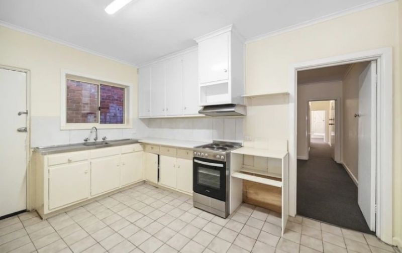 16 Yertchuk Av, Ashwood, VIC 3147, Ashwood - Thumbnail 3