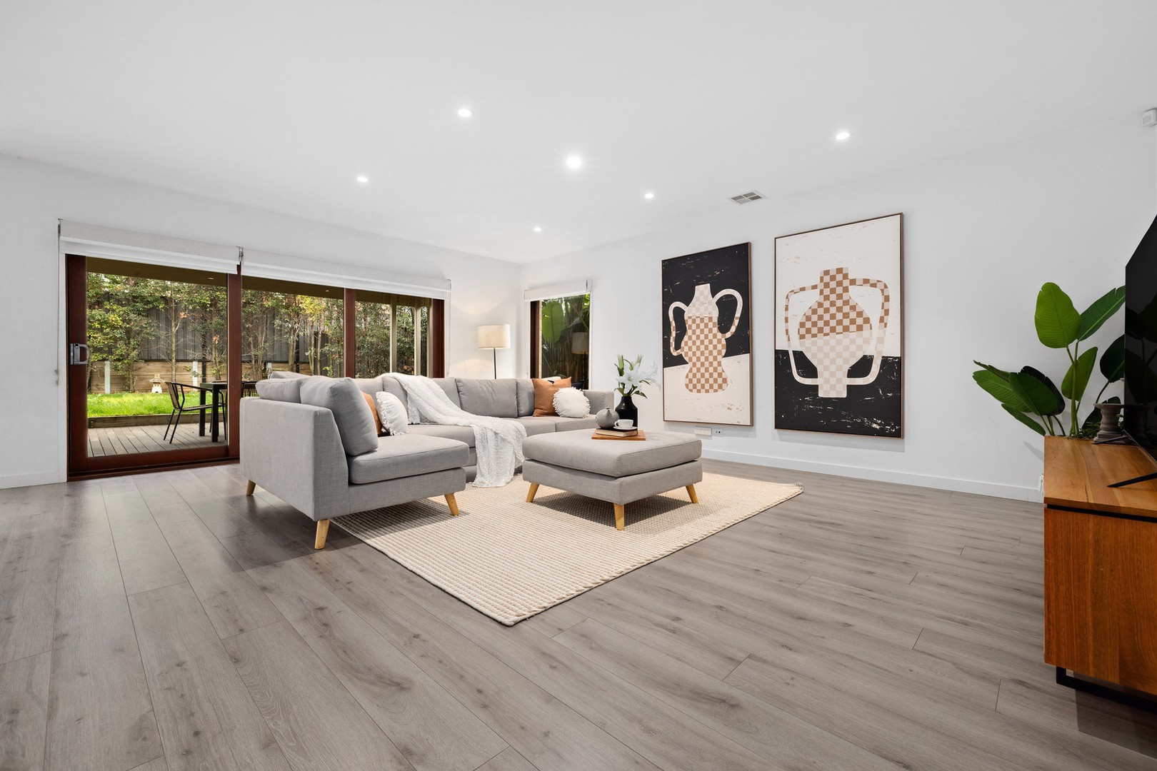 16 Zenith Court, Fraser Rise, VIC 3336, Fraser Rise - Thumbnail 8