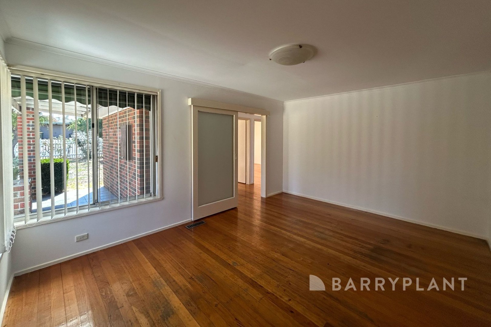 160 Casey Drive, Lalor, VIC 3075, Lalor - Thumbnail 4