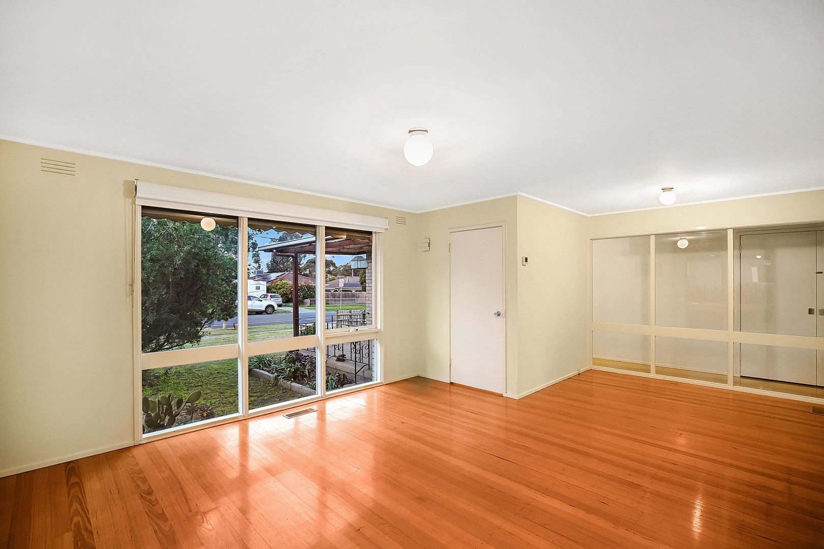 160 Greenwood Drive, Bundoora, VIC 3083 - Thumbnail 1 - 09/09/2026