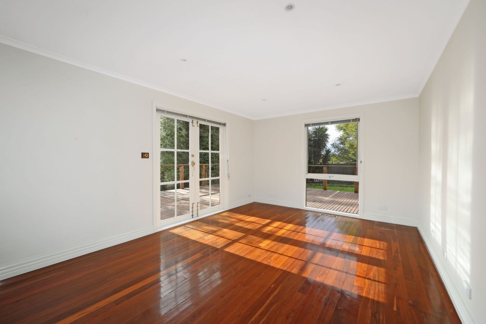 160 Taylors Lane, Rowville, VIC 3178, Rowville - Thumbnail 4