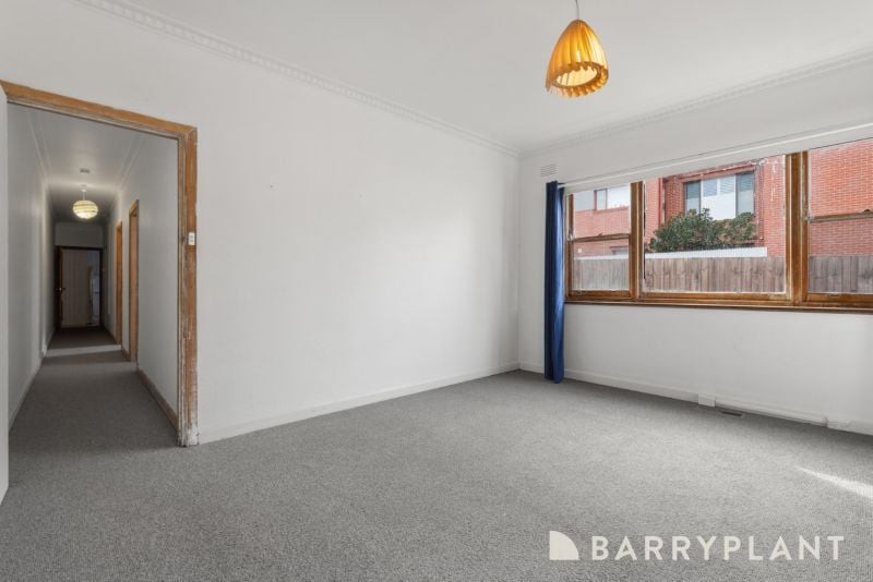 160 Weatherall Rd, Cheltenham, VIC 3193 - Thumbnail 2 - 09/05/2025