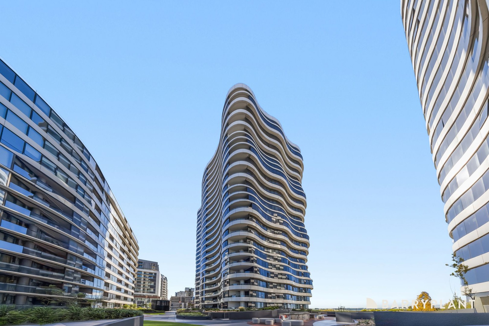 1601/8 Hallenstein Street, Footscray, VIC 3011 - Thumbnail 2 - 13/04/2026