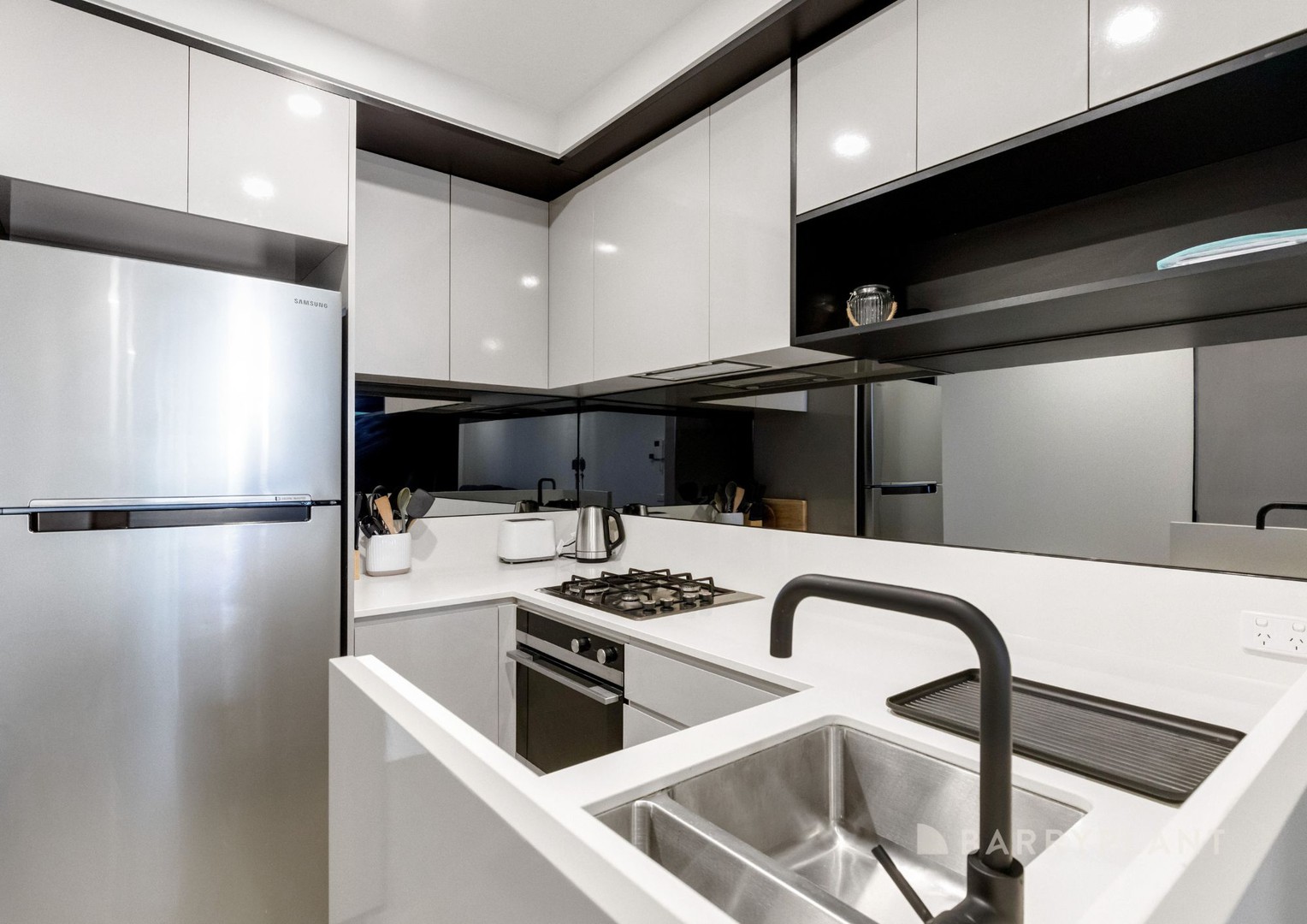 1604/296 Little Lonsdale Street, Melbourne, VIC 3000 - Thumbnail 2 - 09/08/2024