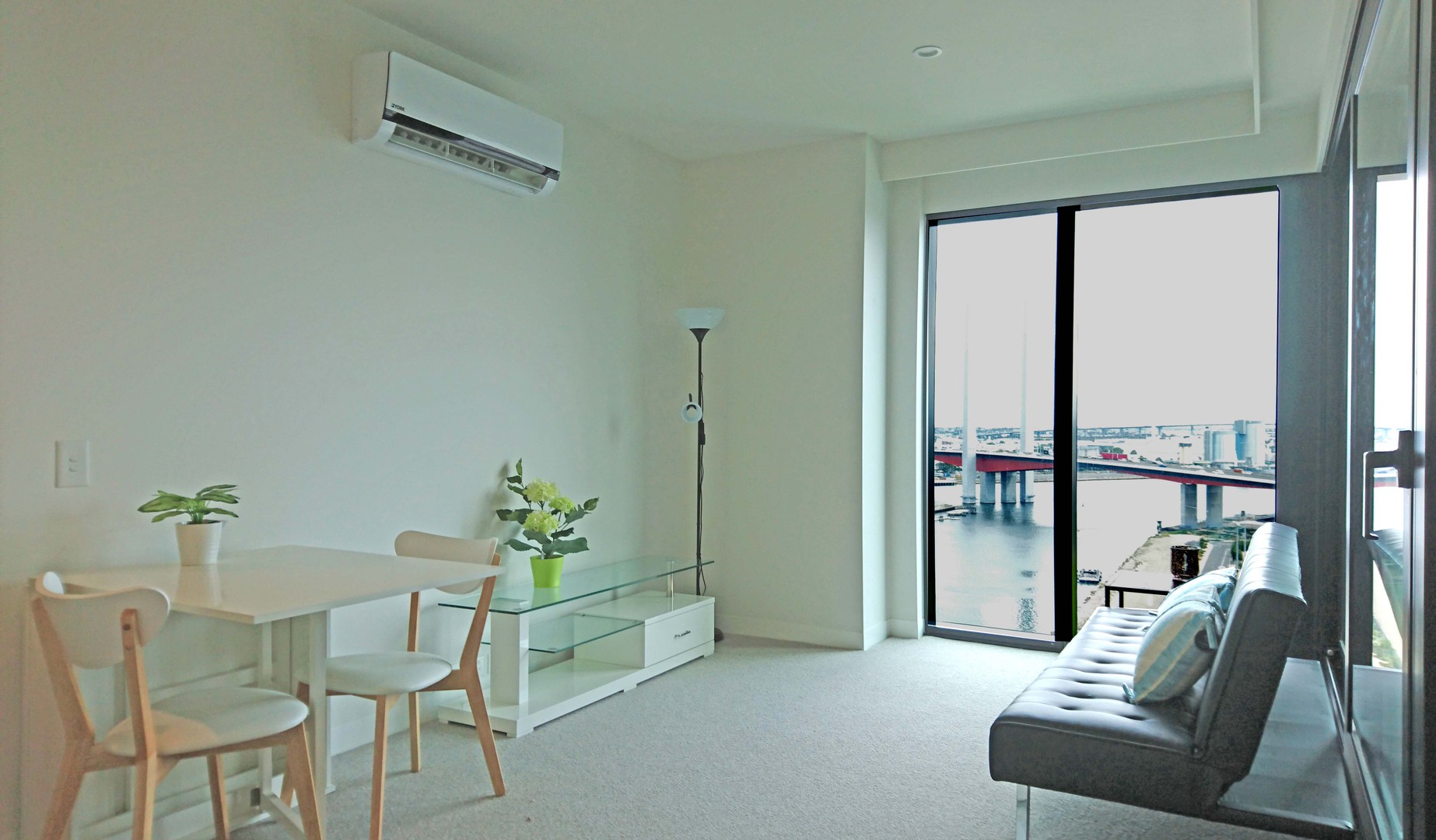1604/6-22 Pearl River Road, Docklands, VIC 3008, Docklands - Thumbnail 4