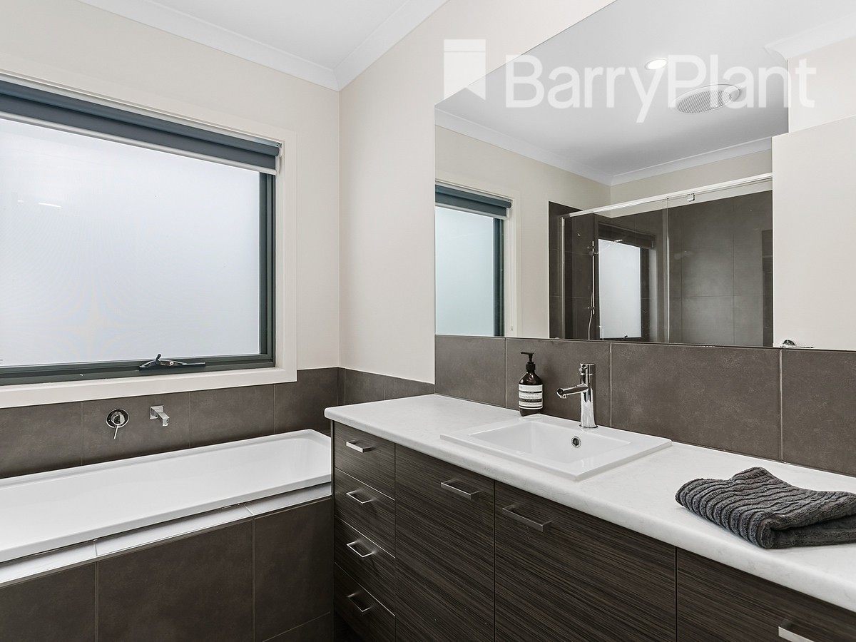 162 Third Avenue, Rosebud, VIC 3939, Rosebud - Thumbnail 5
