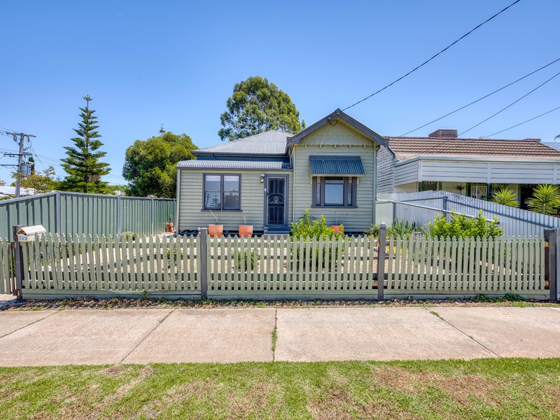 163 Magnolia Avenue, Mildura, VIC 3500 - Image - 11/12/2025