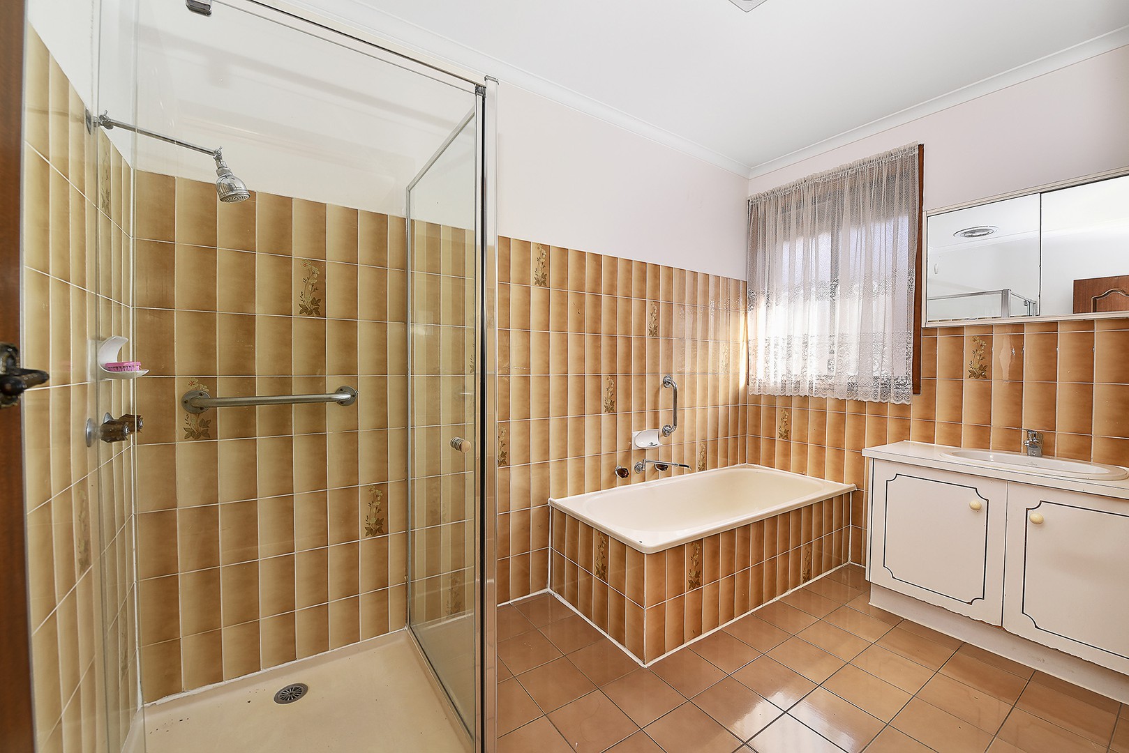 163 Templewood Crescent, Avondale Heights, VIC 3034, Avondale Heights - Thumbnail 2