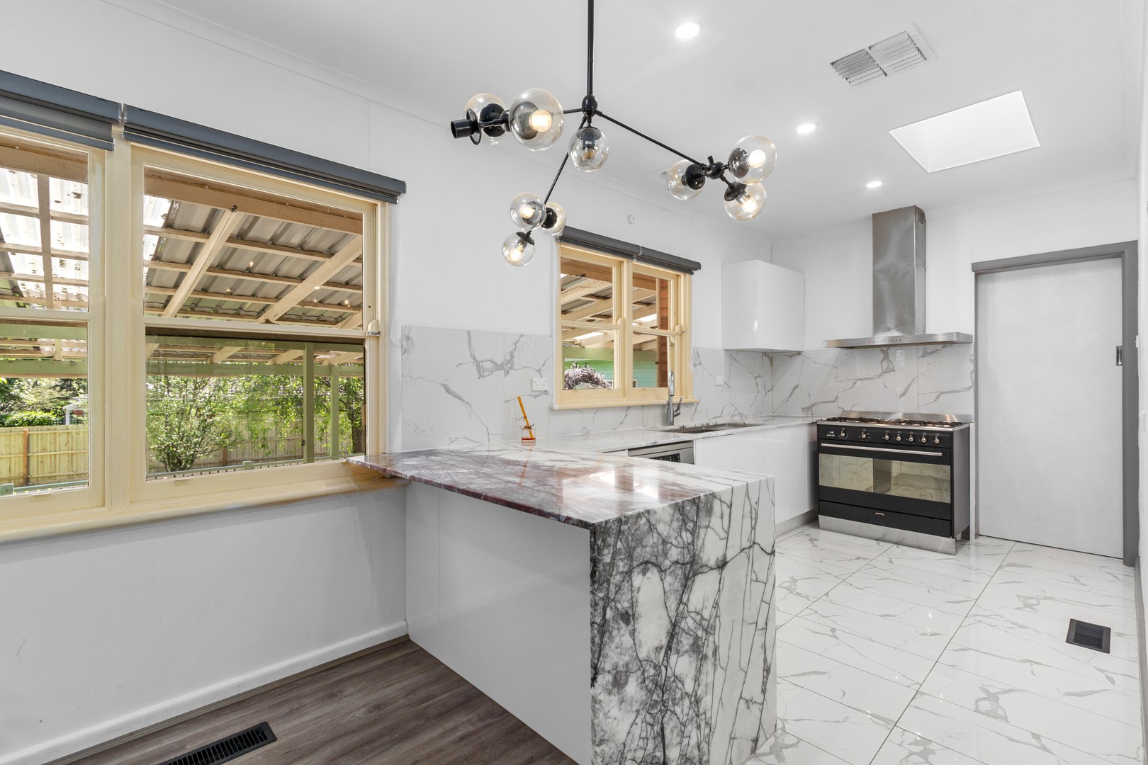 164 Bayswater Road, Croydon South, VIC 3136 - Thumbnail 2 - 23/10/2025