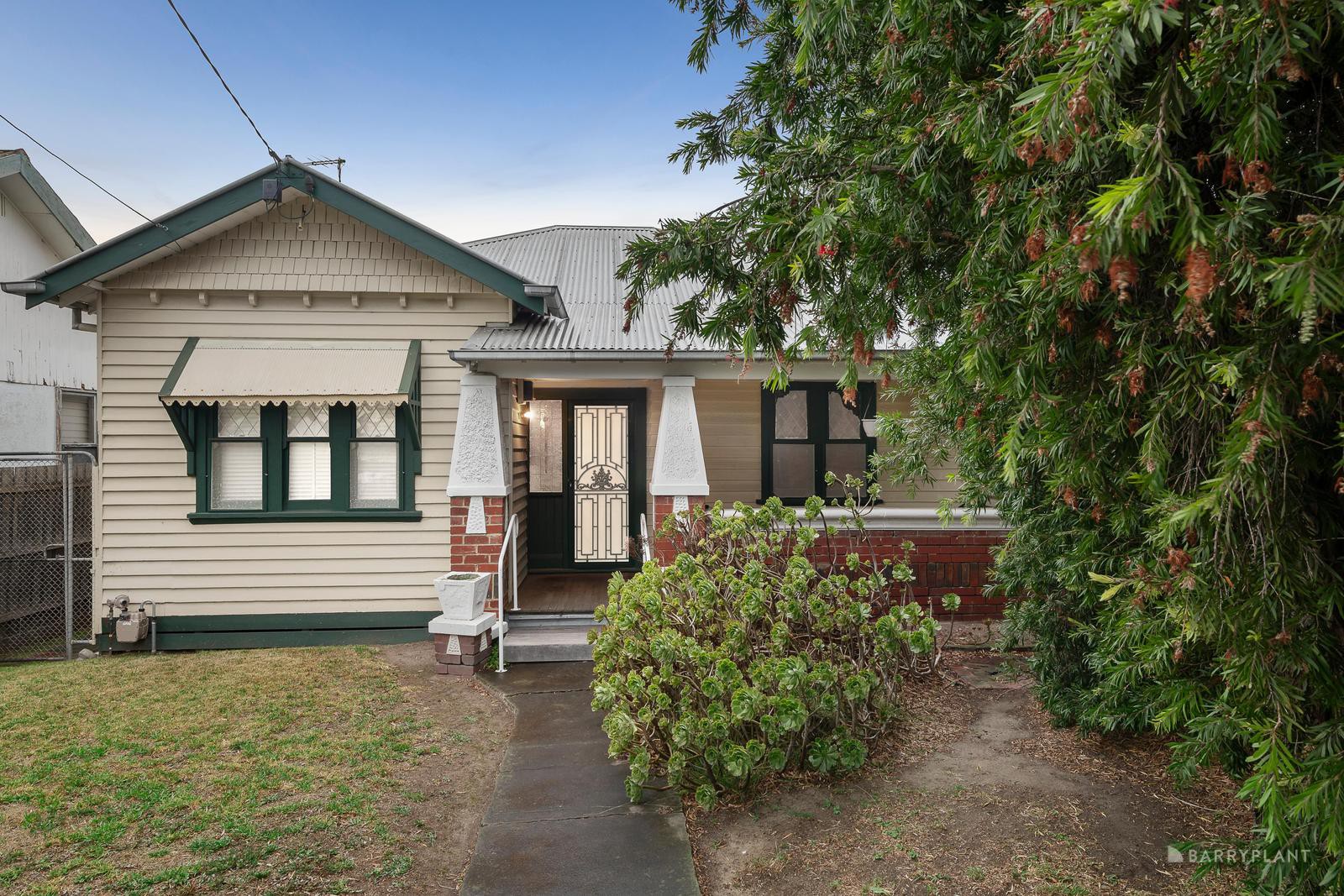 164 Separation Street, Northcote, VIC 3070 - Thumbnail 2 - 30/01/2025