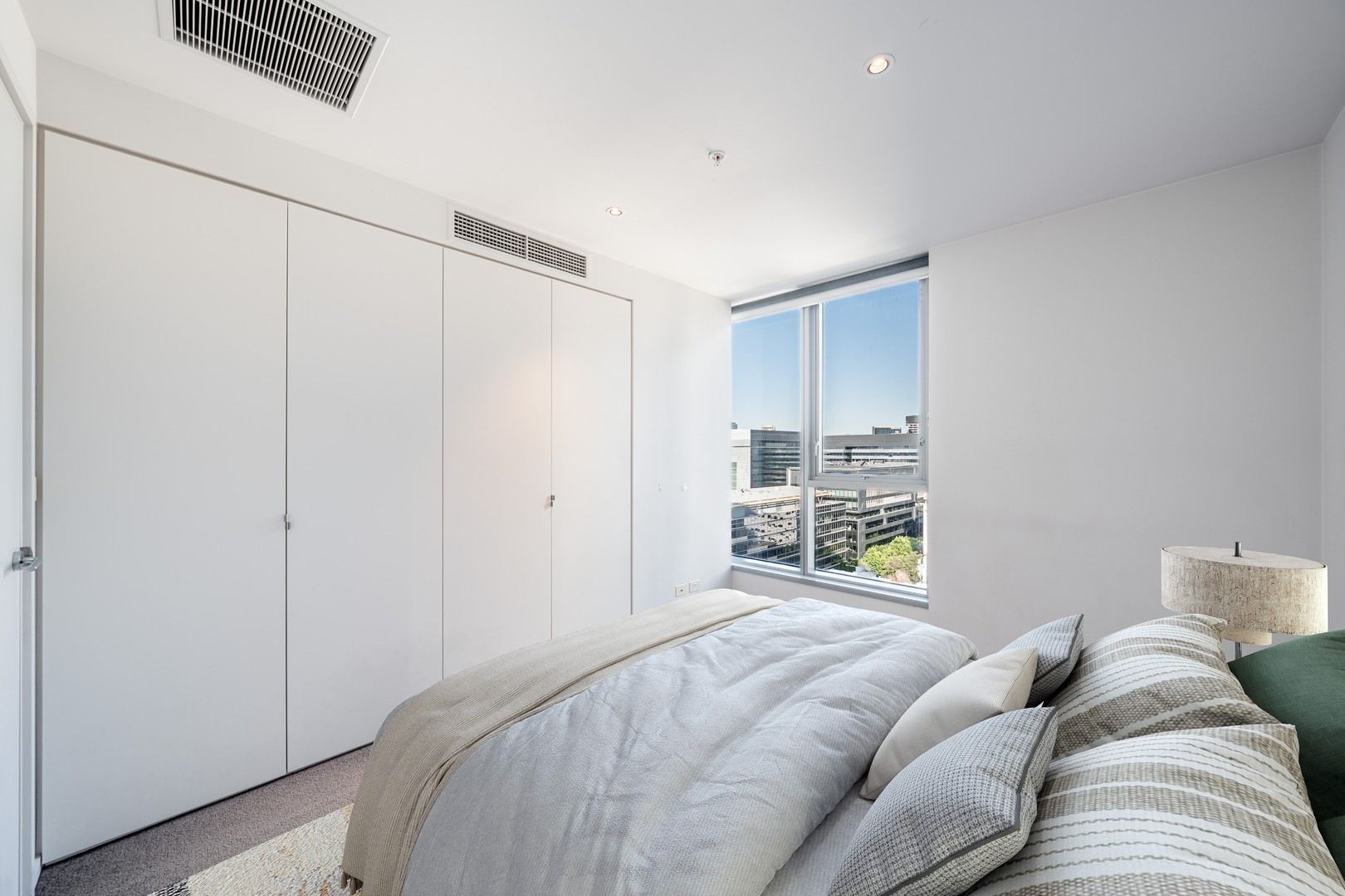 165/55 Victoria Harbour Promenade, Docklands, VIC 3008, Docklands - Thumbnail 4