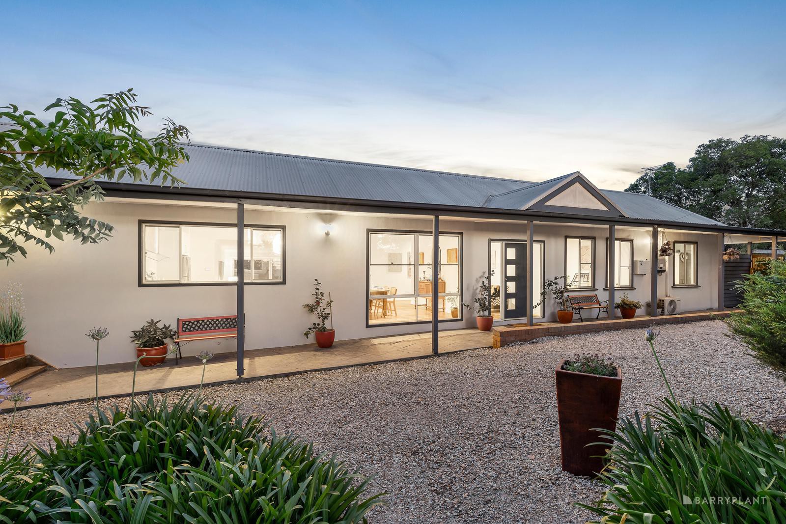 165 Goldmans Road, Panton Hill, VIC 3759 - Thumbnail 2 - 26/12/2024