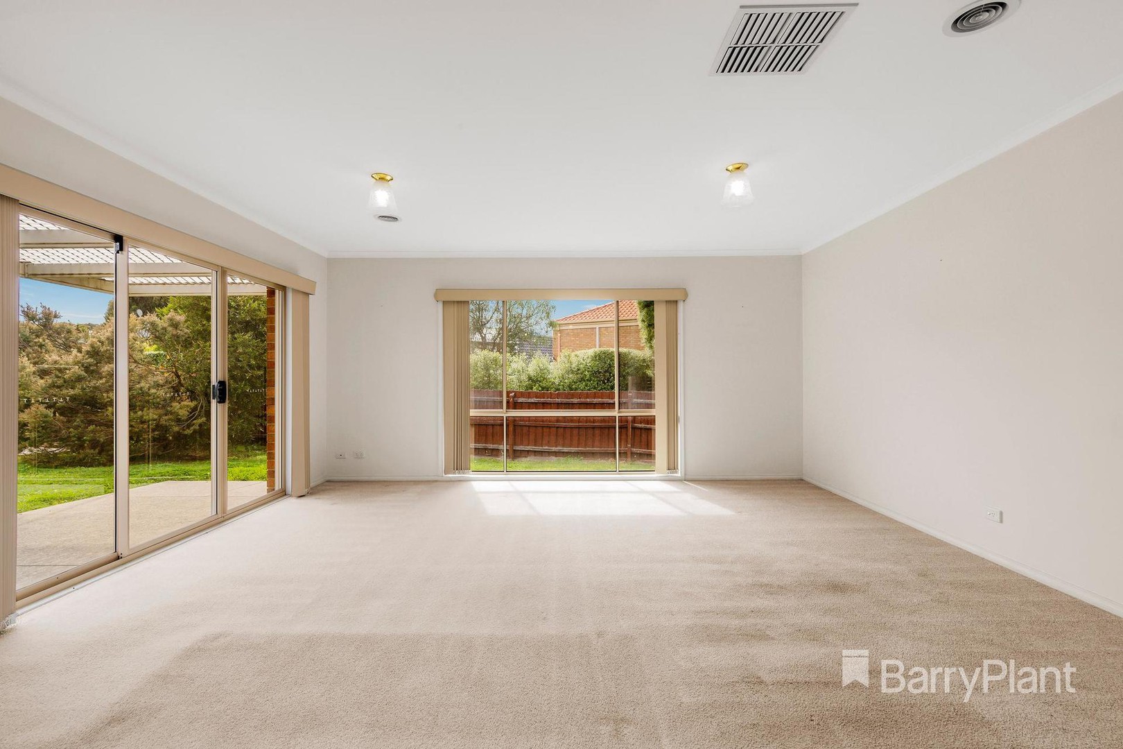 166 Blossom Park DriveMill Park, VIC 3082, Mill Park - Thumbnail 6