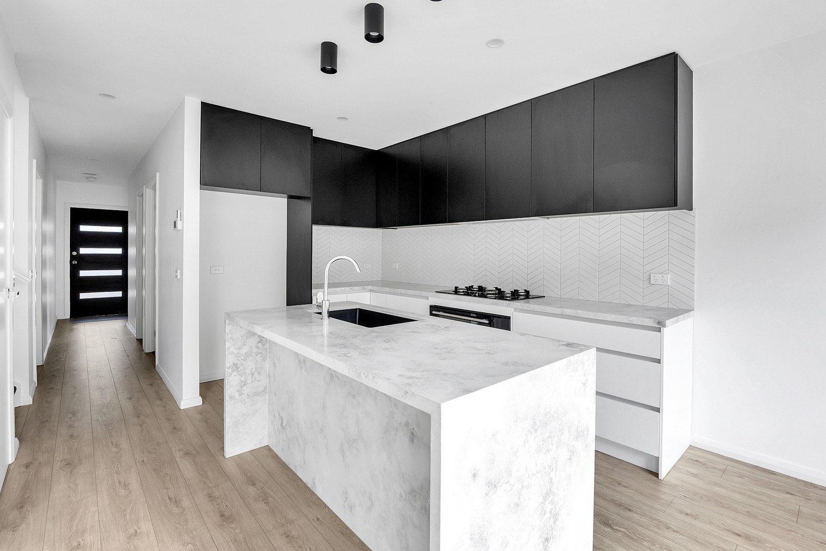 166 Grevillea Street, Craigieburn, VIC 3064, Craigieburn - Thumbnail 2
