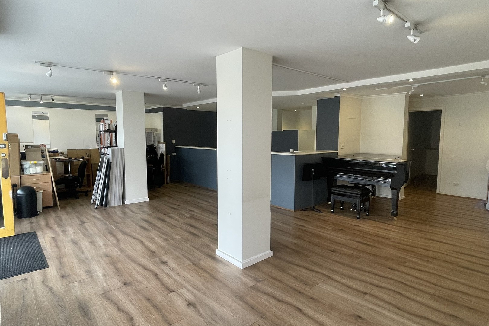 166 Malop Street, Geelong, VIC 3220 - Thumbnail 2 - 11/11/2025