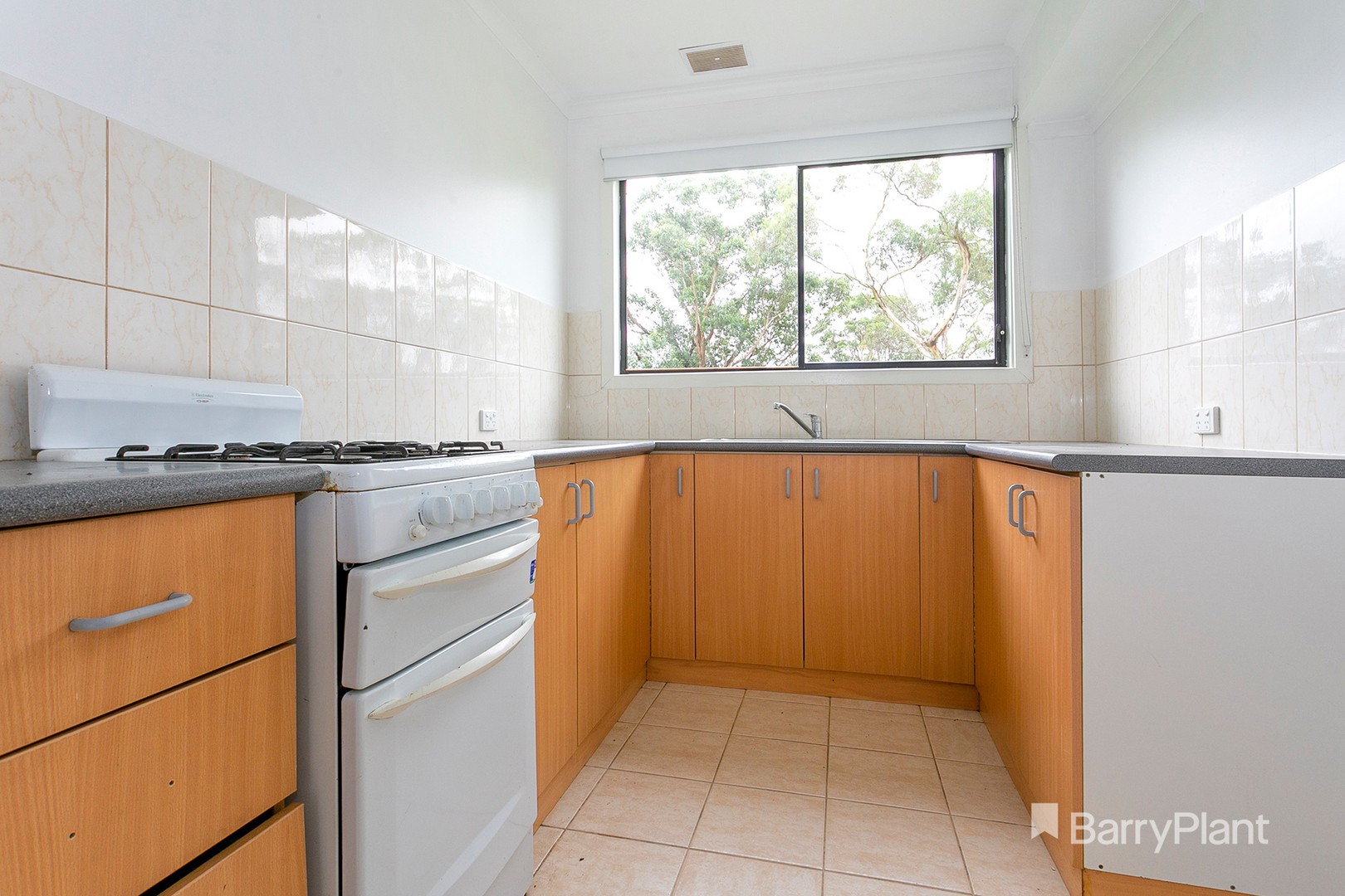 1660 Nar Nar Goon - Longwarry Road, Longwarry, VIC 3816 - Thumbnail 2 - 24/04/2023