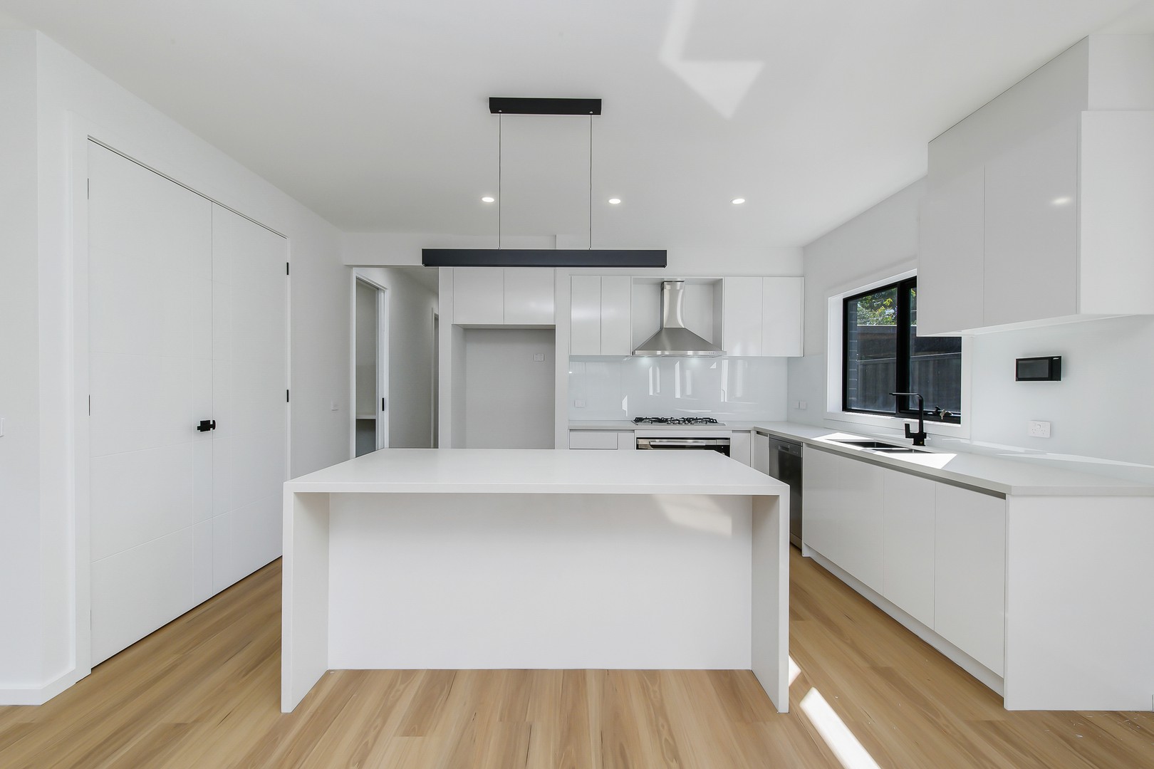 166A & B Sunshine Avenue, Kealba, VIC 3021, Kealba - Thumbnail 5