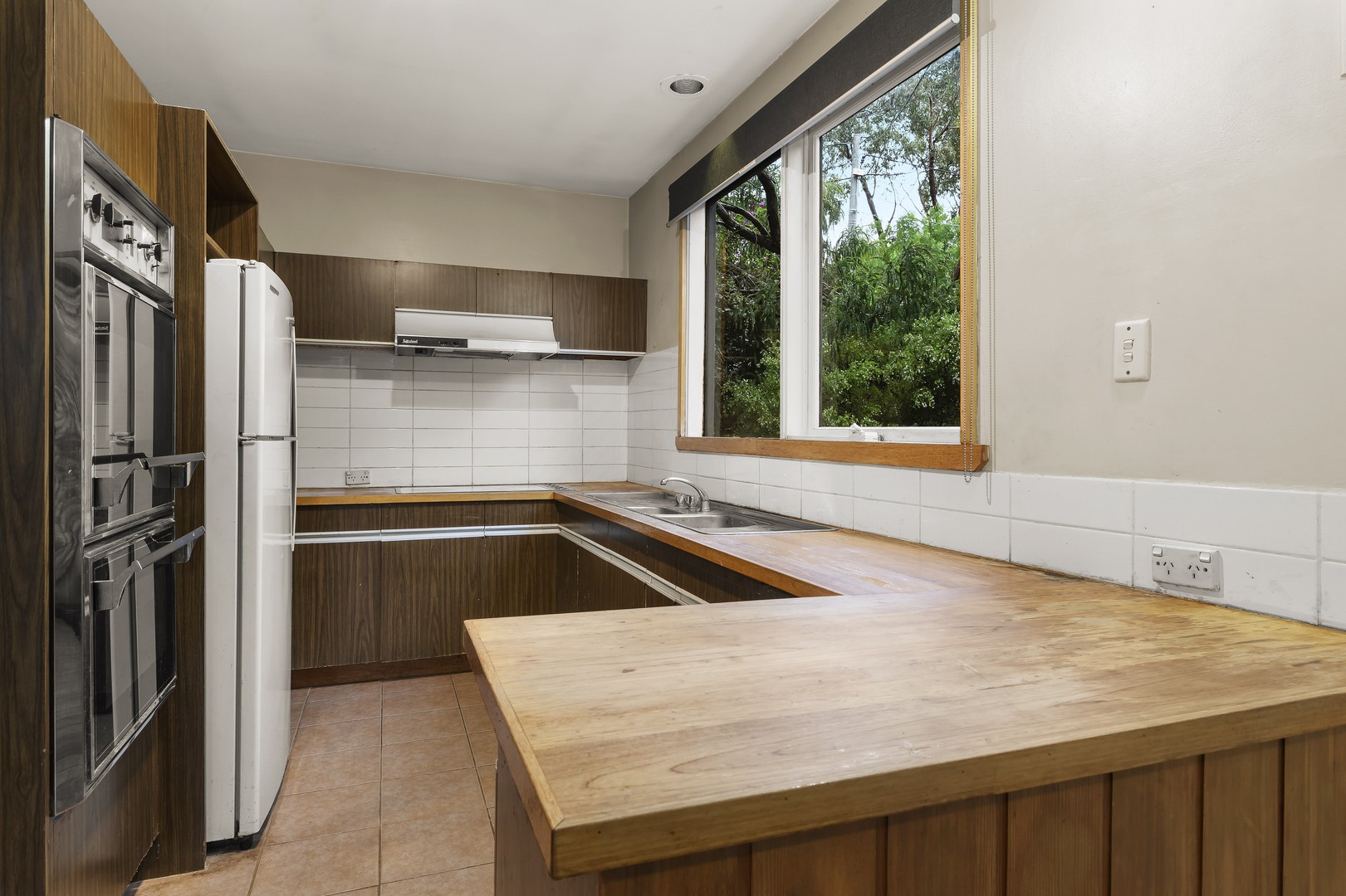 167 Old Eltham Road, Lower Plenty, VIC 3093 - Thumbnail 2 - 29/11/2023