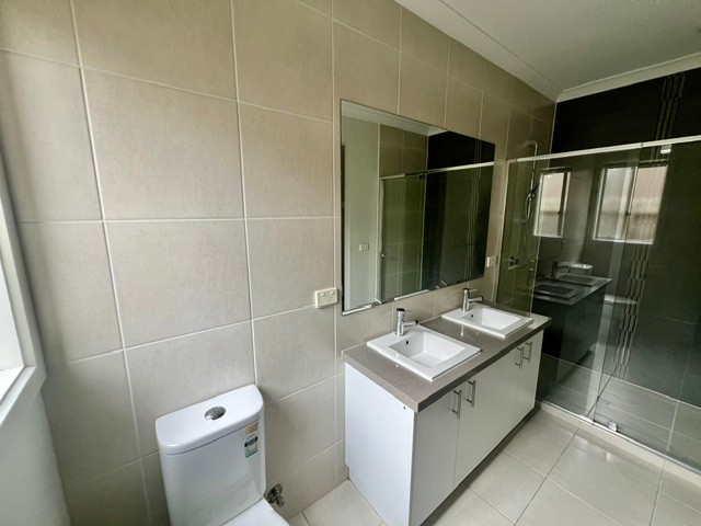 168 Warralily Boulevard, Armstrong Creek, VIC 3217, Armstrong Creek - Thumbnail 5