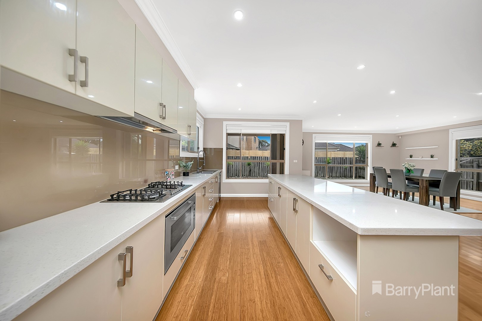 169 The Lakes BoulevardSouth Morang, VIC 3752, South Morang - Thumbnail 3