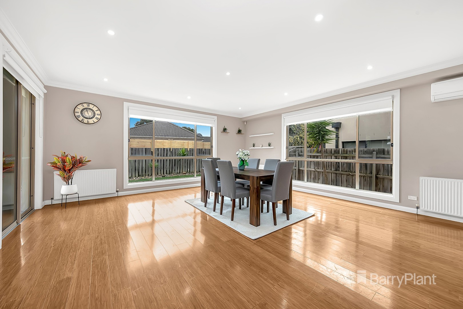 169 The Lakes BoulevardSouth Morang, VIC 3752, South Morang - Thumbnail 7