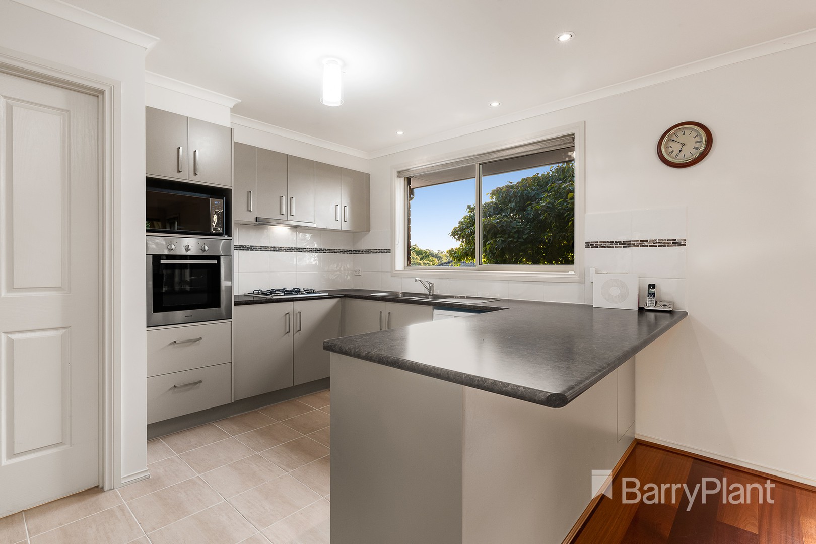 16A Greenville Street, Mooroolbark, VIC 3138, Mooroolbark - Thumbnail 2