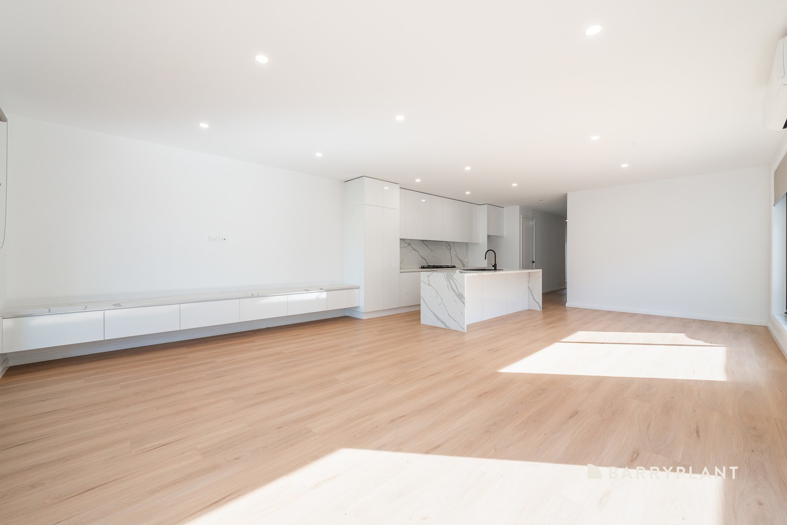 16A Hampstead Court, Thomastown, VIC 3074 - Thumbnail 2 - 01/05/2026