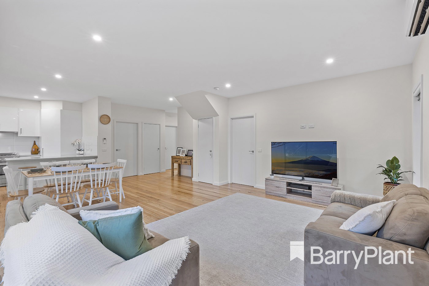 16A Nambour DriveMooroolbark, VIC 3138, Mooroolbark - Thumbnail 7