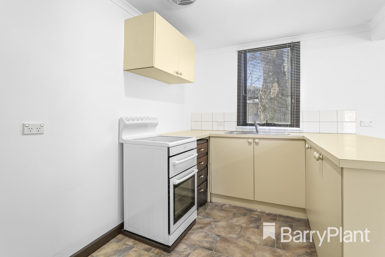 16A Sheridan  Avenue, Frankston, VIC 3199, Frankston - Thumbnail 3