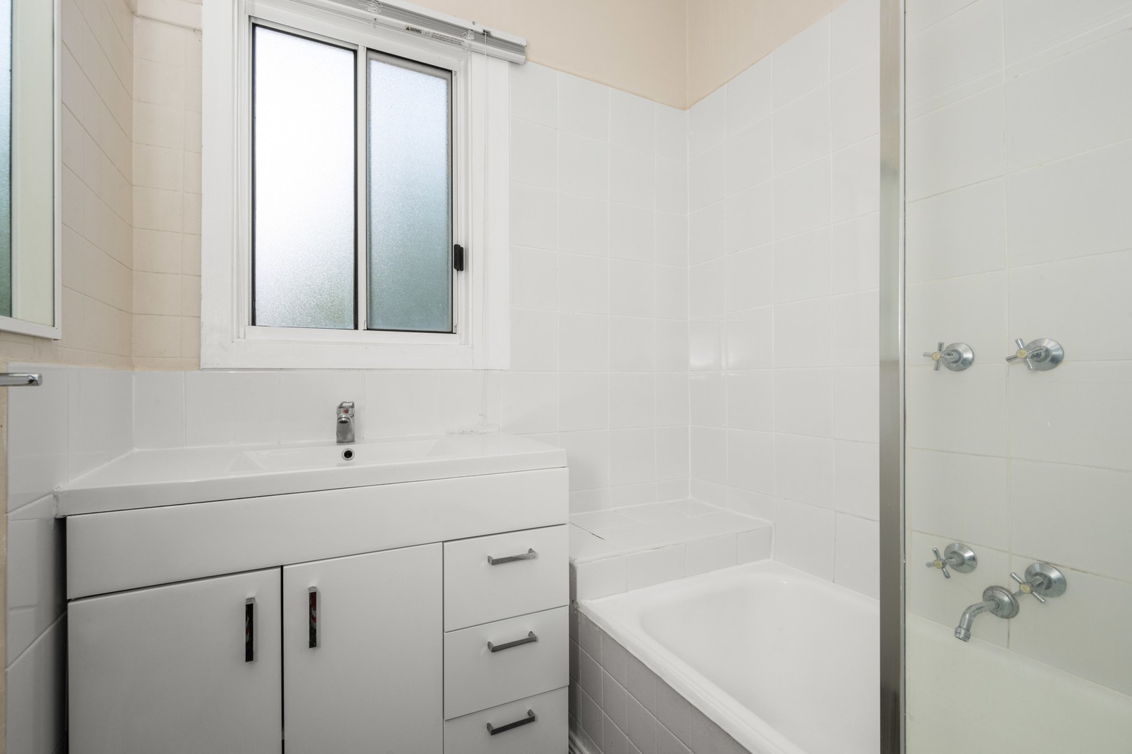 16B Barnfather Street, Thomson, VIC 3219, Thomson - Thumbnail 5