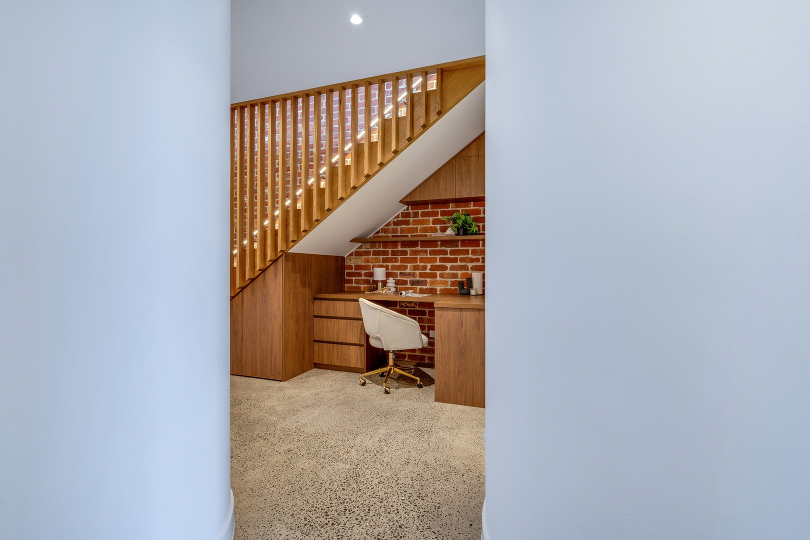 16B Carrington Road, Reservoir, VIC 3073, Reservoir - Thumbnail 6
