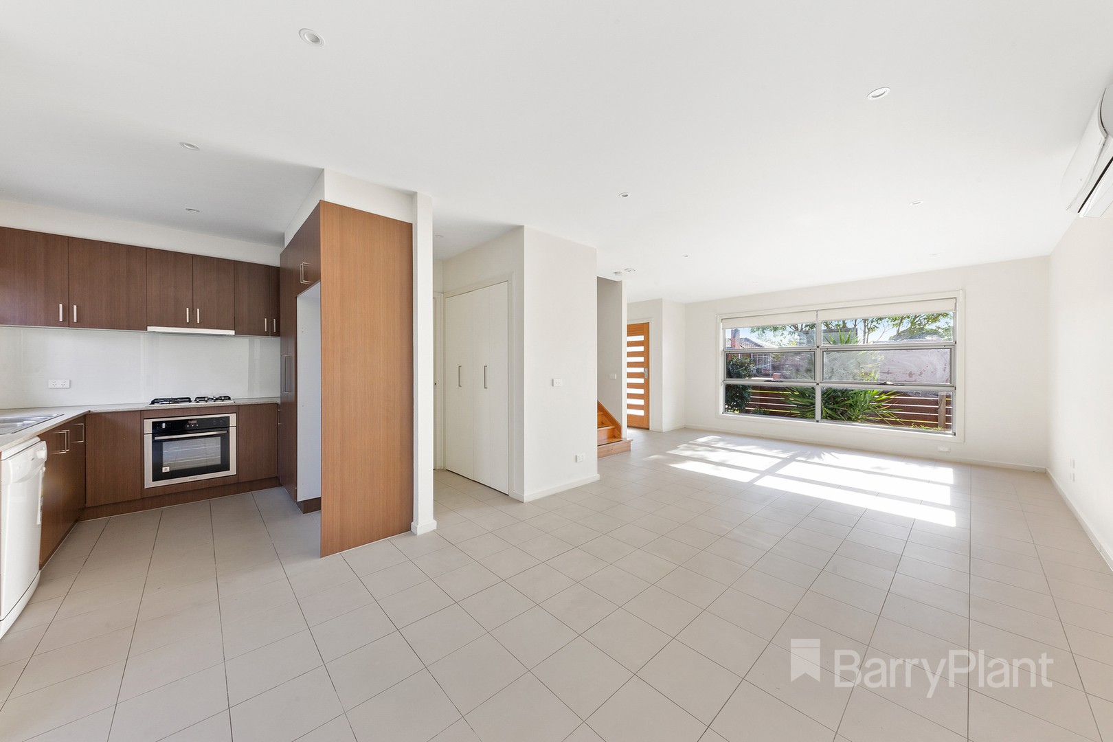 16B Grant Street, St Albans, VIC 3021, St Albans - Thumbnail 3