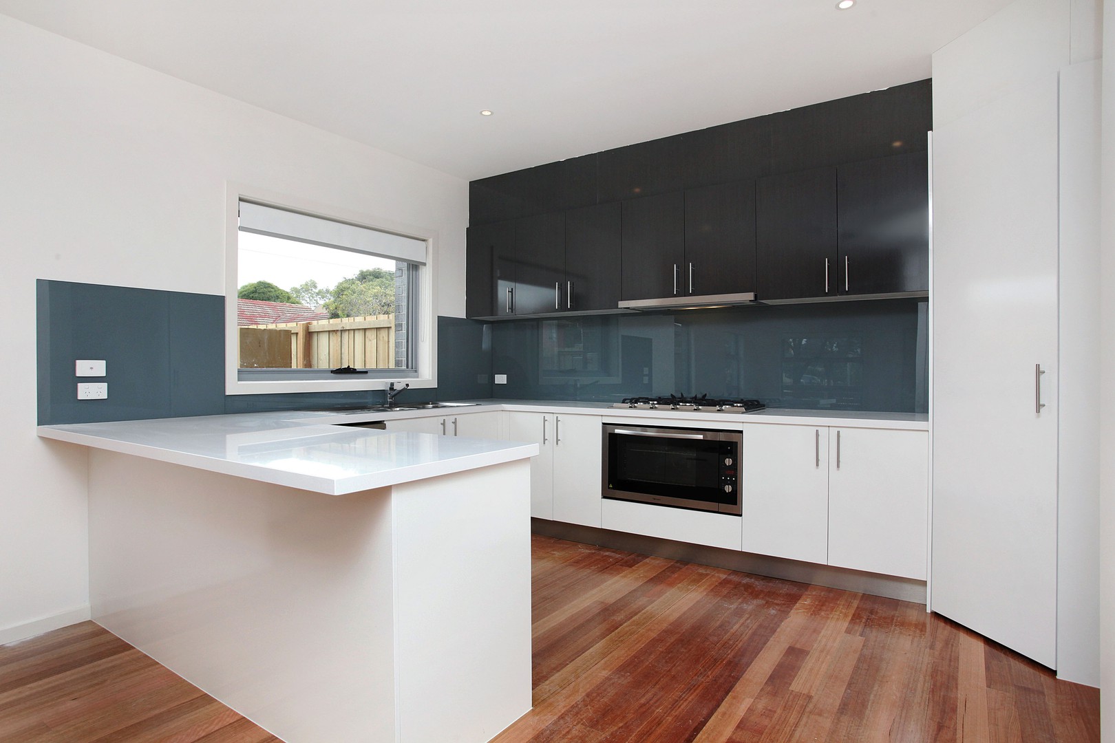 16B Thomson Street, Maidstone, VIC 3012 - Thumbnail 2 - 12/06/2026