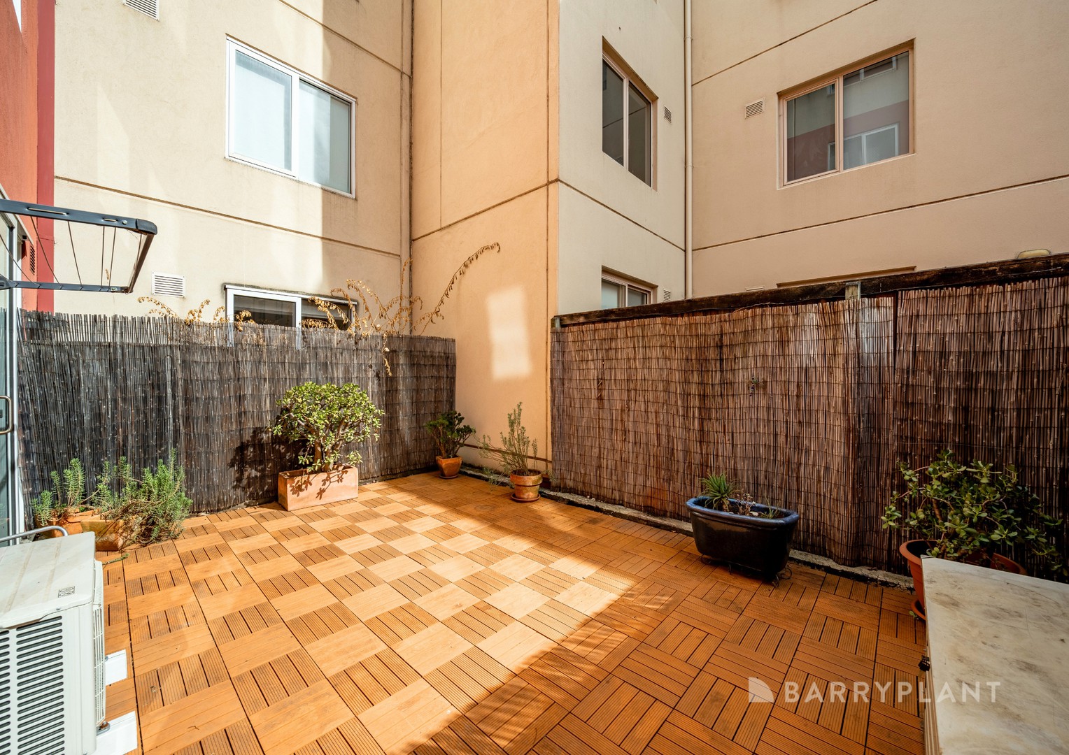 17/88 Wells Street, Southbank, VIC 3006, Southbank - Thumbnail 3