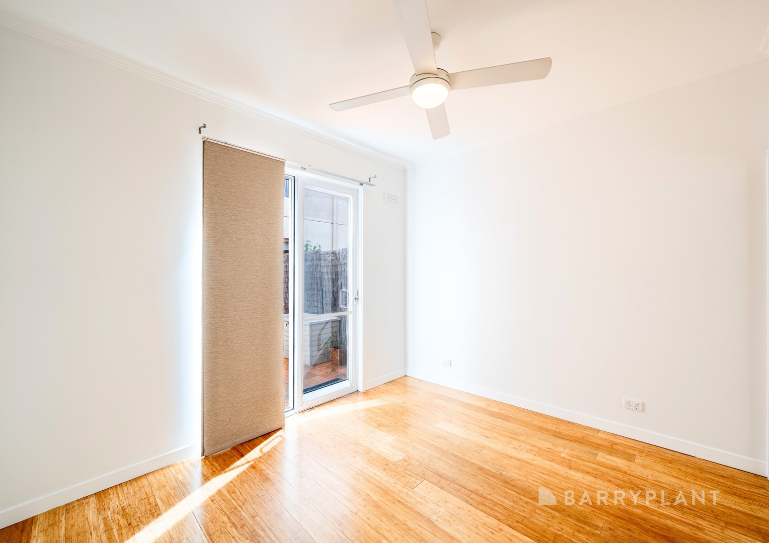 17/88 Wells Street, Southbank, VIC 3006, Southbank - Thumbnail 4