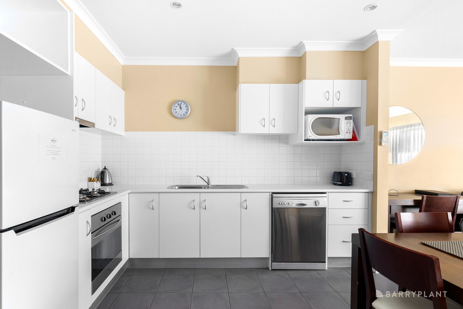 17/9 Greg Norman Drive, Sanctuary Lakes, VIC 3030 - Thumbnail 2 - 26/04/2024