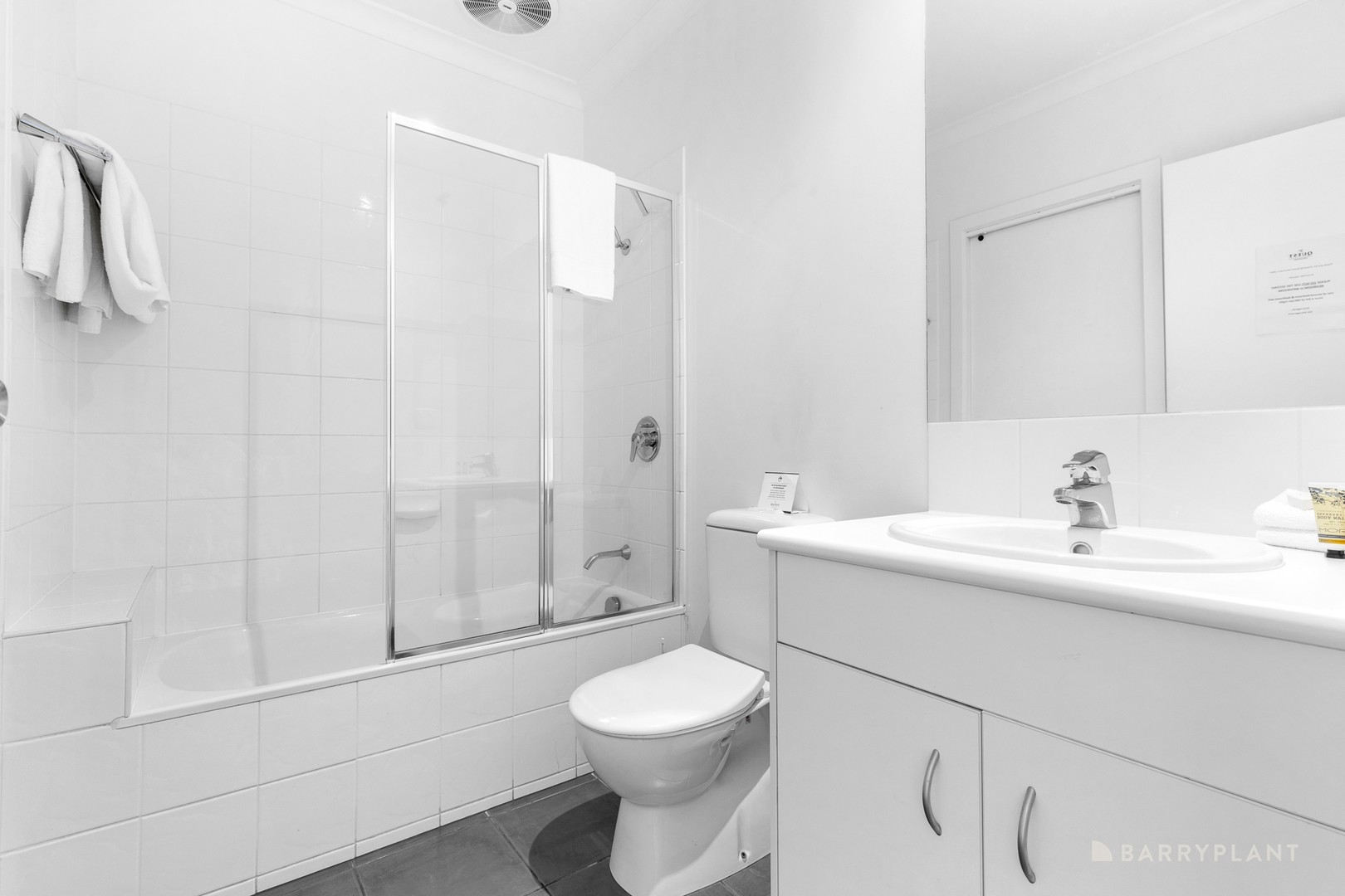 17/9 Greg Norman Drive, Sanctuary Lakes, VIC 3030, Sanctuary Lakes - Thumbnail 8