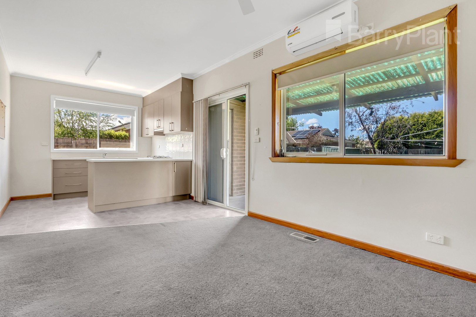 17 Aberdeen Street, Reservoir, VIC 3073, Reservoir - Thumbnail 7