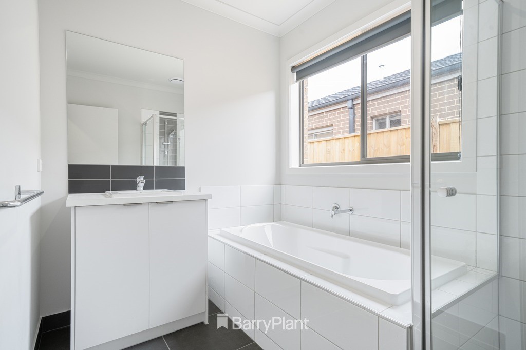 17 Ackerman Street, Armstrong Creek, VIC 3217, Armstrong Creek - Thumbnail 6