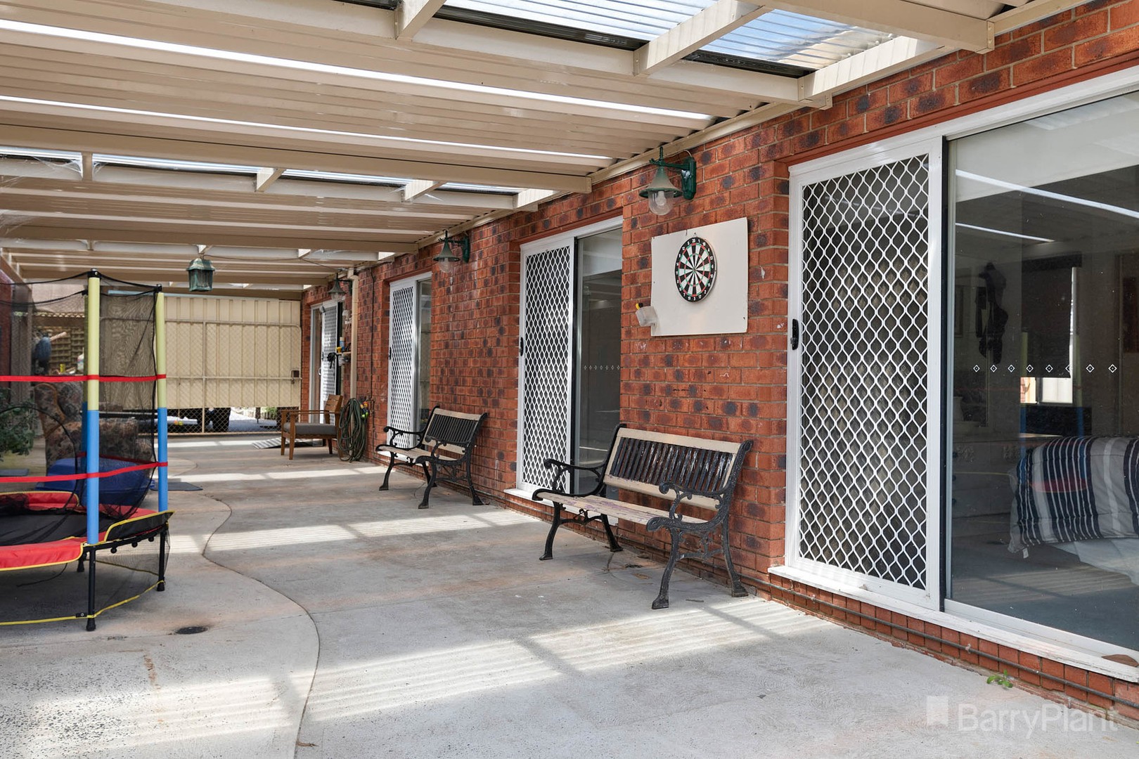 17 Adelaide CloseBerwick, VIC 3806, Berwick - Thumbnail 2