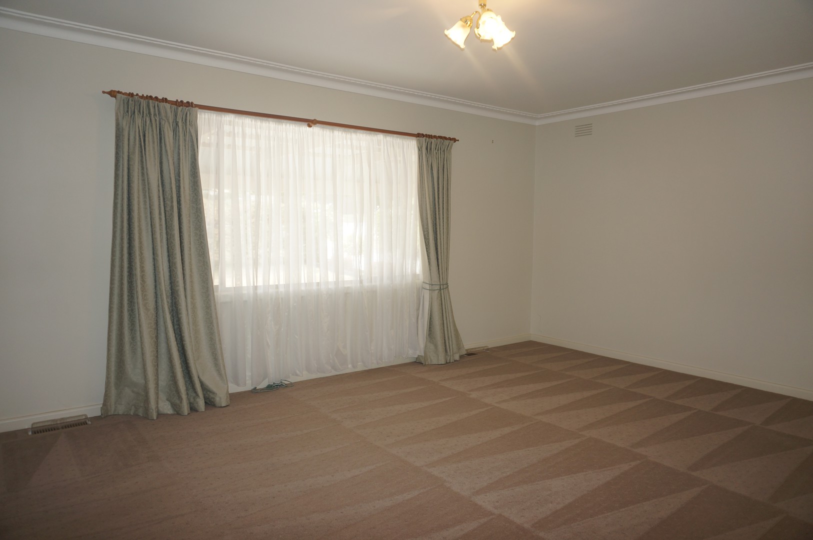 17 Aitken StreetSunbury, VIC 3429  - Leased, Sunbury - Thumbnail 2