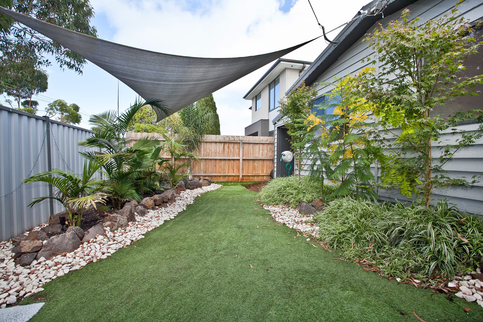 17 Akuna Street, Altona, VIC 3018 - Thumbnail 2 - 05/09/2022