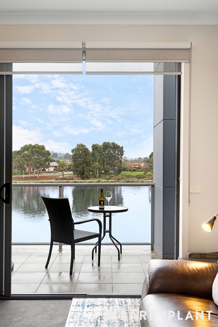 17 Albatross Drive, Pakenham, VIC 3810, Pakenham - Thumbnail 8
